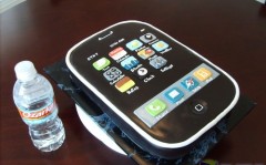 堪比真机如何下口？ 蛋糕版iPhone出炉？蛋糕图片